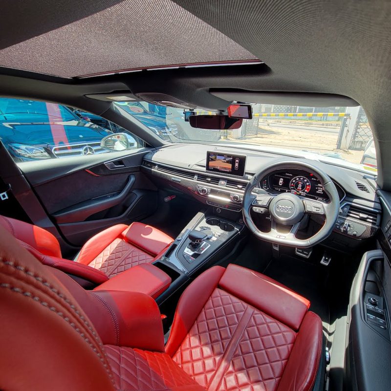 AUDI S5-02