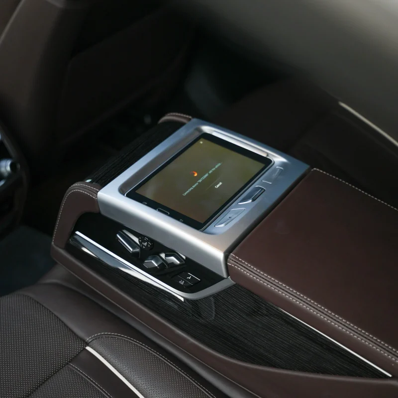 BMW_740i_2019_White (13)