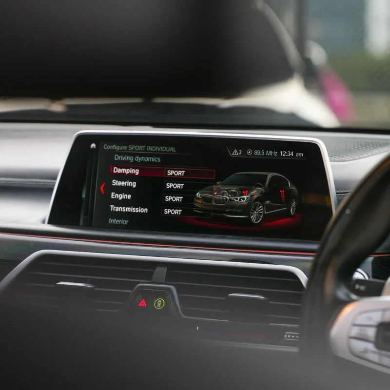 BMW_740i_2019_White (22)