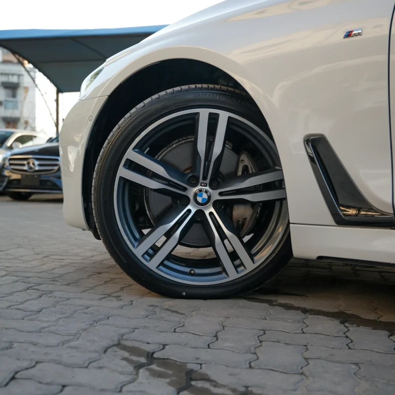 BMW_740i_2019_White (3)