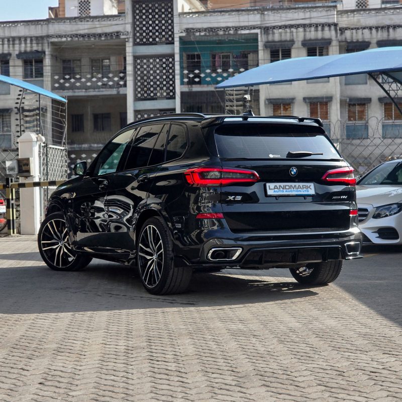 BMW_X5_30D_2019_Kenya_Landmark_3_result