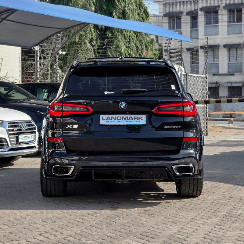 BMW_X5_30D_2019_Kenya_Landmark_4_result