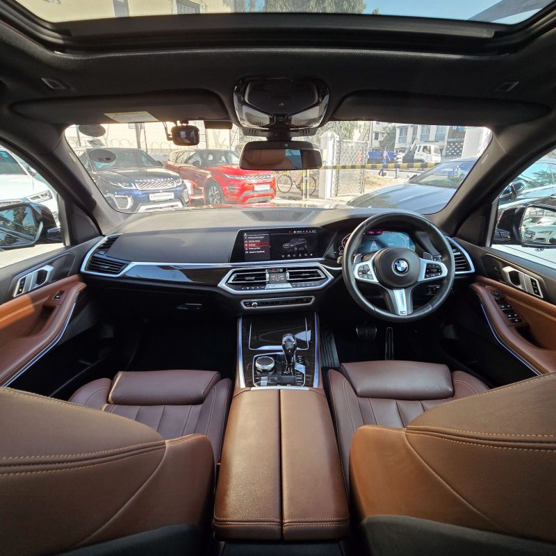 BMW_X5_30D_2019_Kenya_Landmark_6_result
