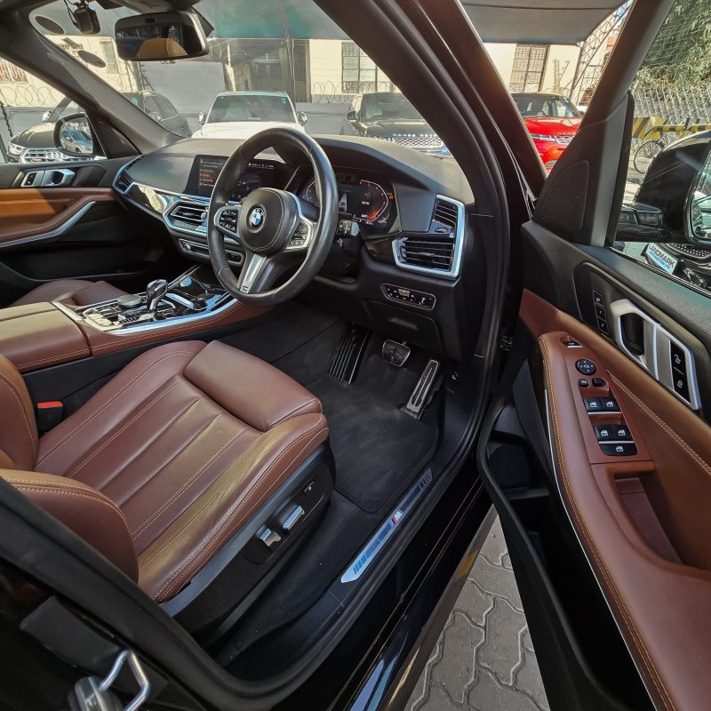 BMW_X5_30D_2019_Kenya_Landmark_7_result