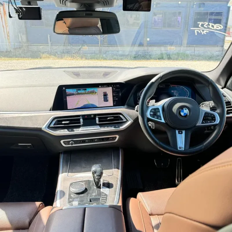 BMW_X5_35D_2019_Kenya_Landmark_6_result