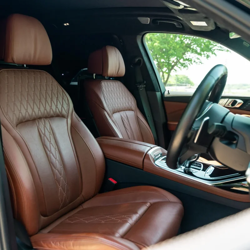 BMW_X7_M50I_2021_Kenya_Landmark_8_result
