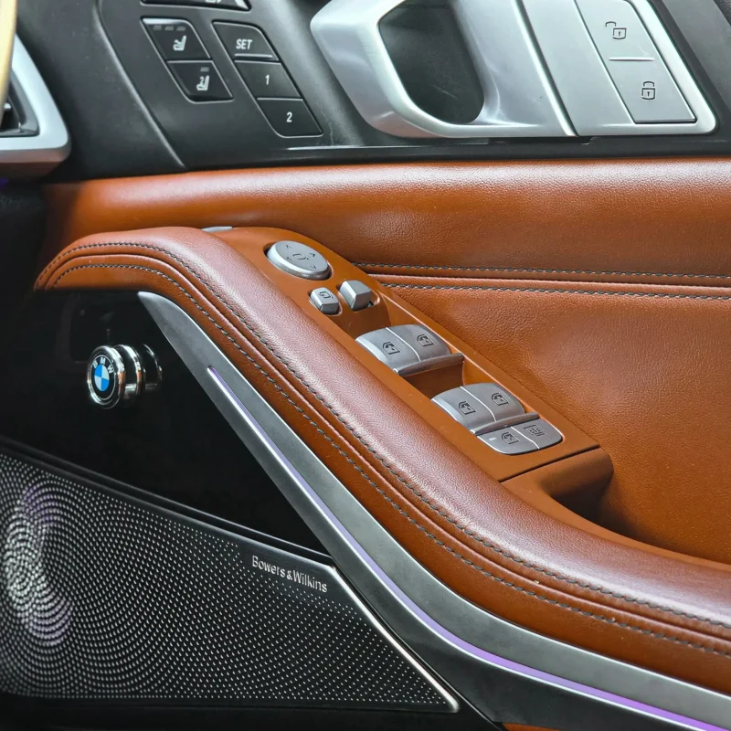 BMW_X7_M50I_2022_21_result