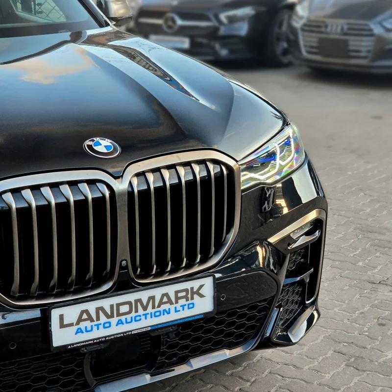 BMW_X7_M50I_2022_8_result
