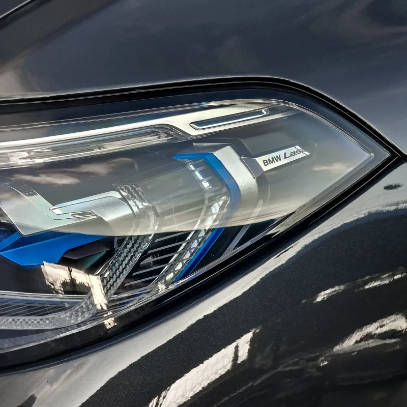 BMW_X7_M50I_2022_9_result