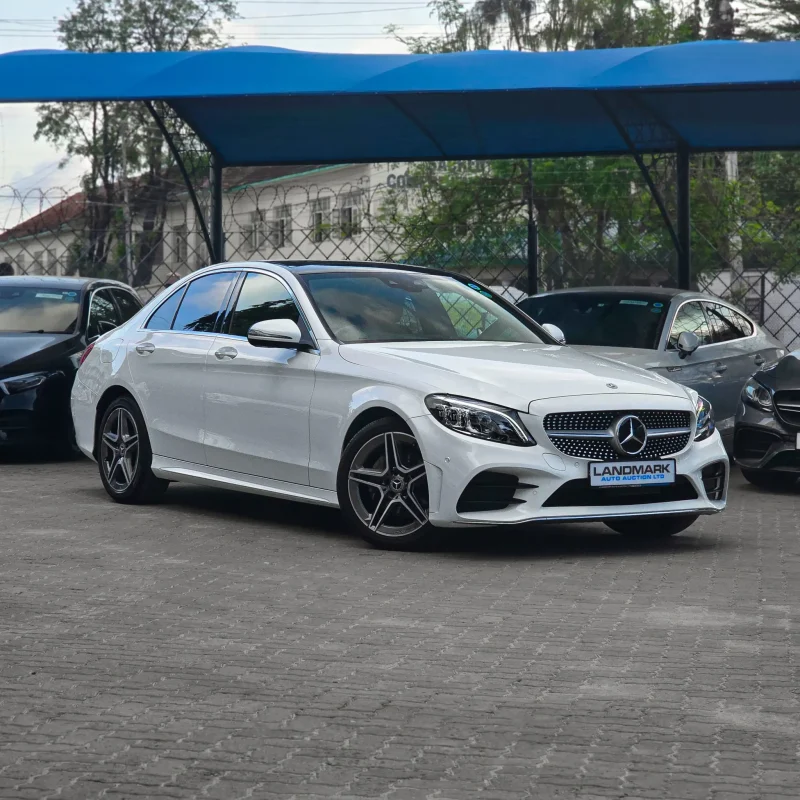 Mercedes Benz_C200_AMG Line_2018_13_result