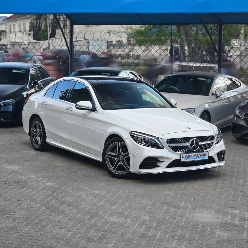 Mercedes Benz_C200_AMG Line_2018_15_result