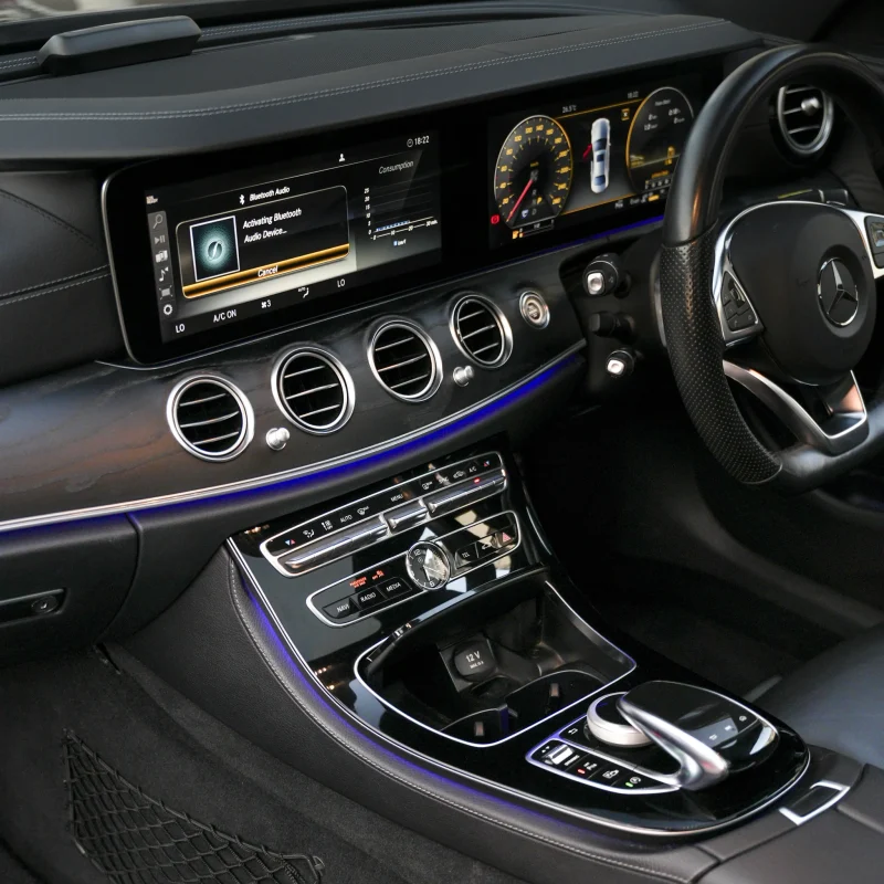 Mercedes Benz_E200_2018_Black (5)