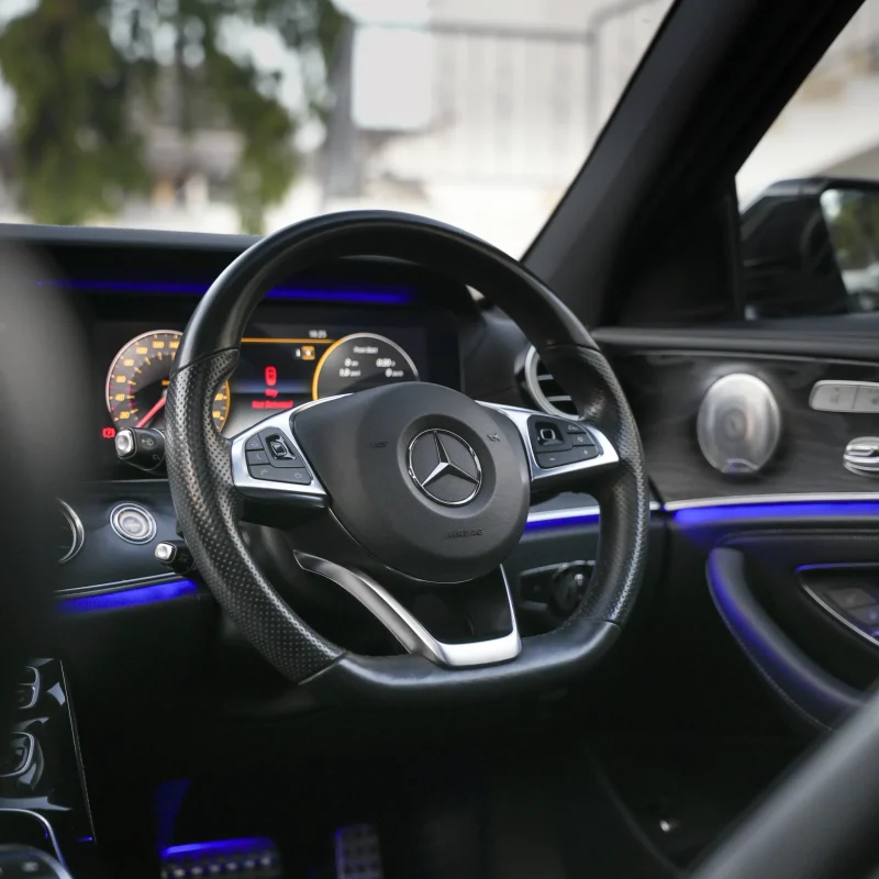 Mercedes Benz_E200_2018_Black (8)