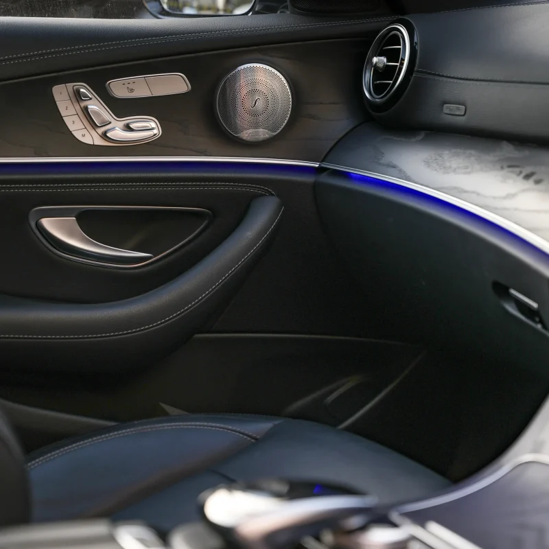 Mercedes Benz_E250_2018_gray (15)