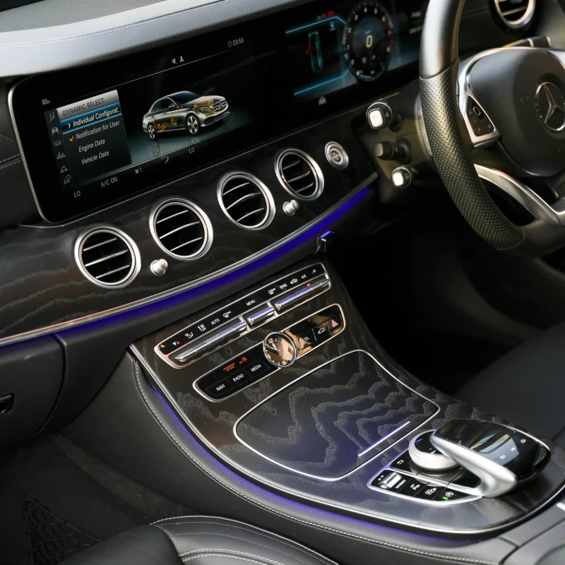Mercedes Benz_E250_2018_gray (17)