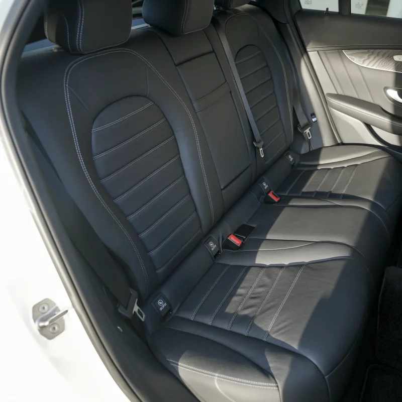 Mercedes Benz_GLC43_2018_White (9)
