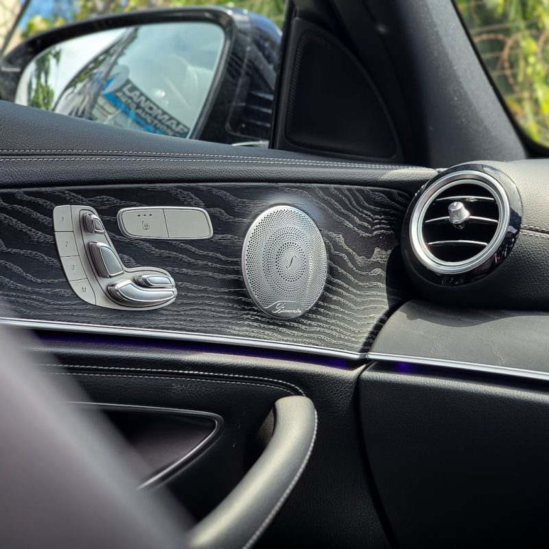 Mercedes E200-17