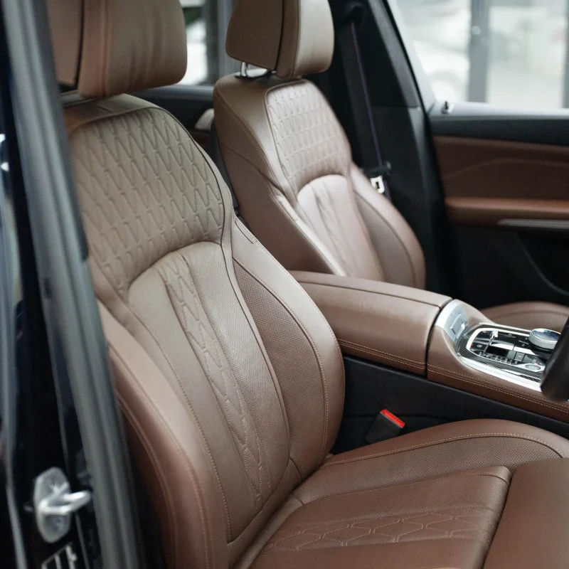 bmw-x7-xdrive-m60i-m-sport-pro-16