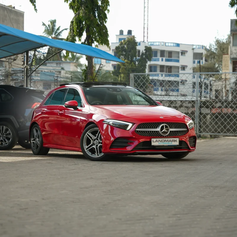 mercedes-benz-a180-amg-line-02