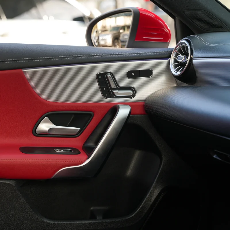 mercedes-benz-a180-amg-line-09